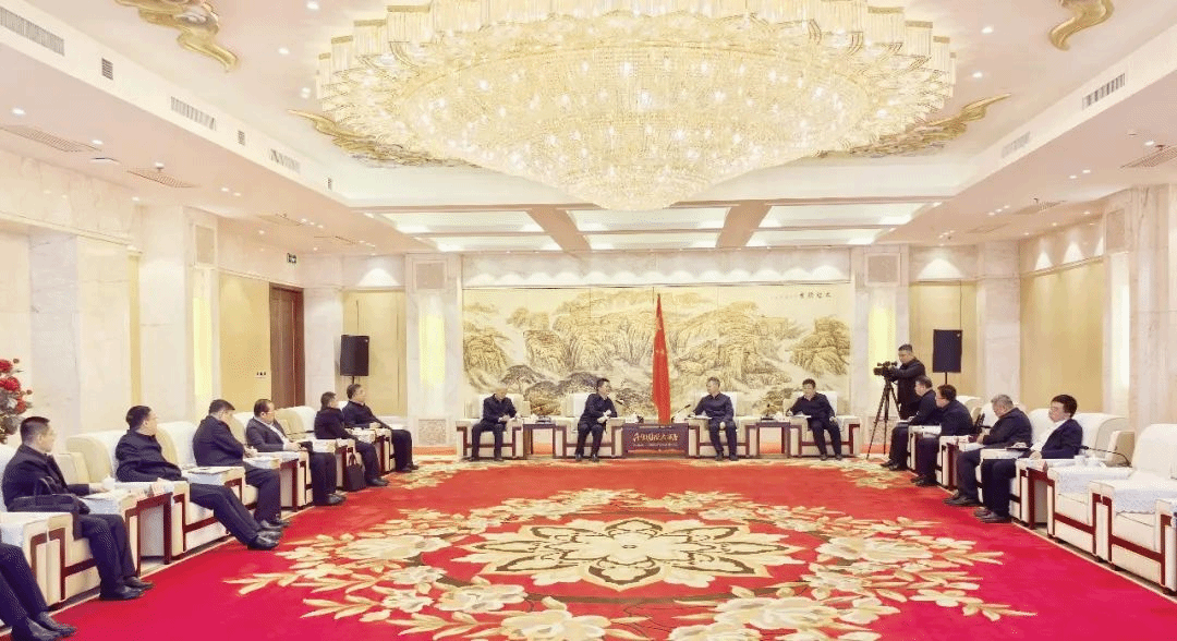 山西建投集团与吕梁市政府举行事情谈判