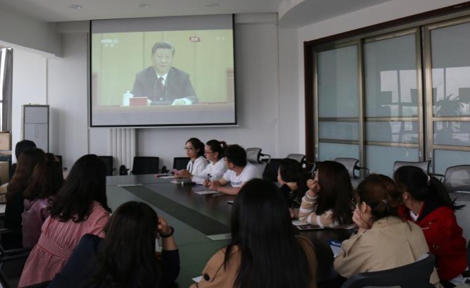 以青春之名 誊写时代继续