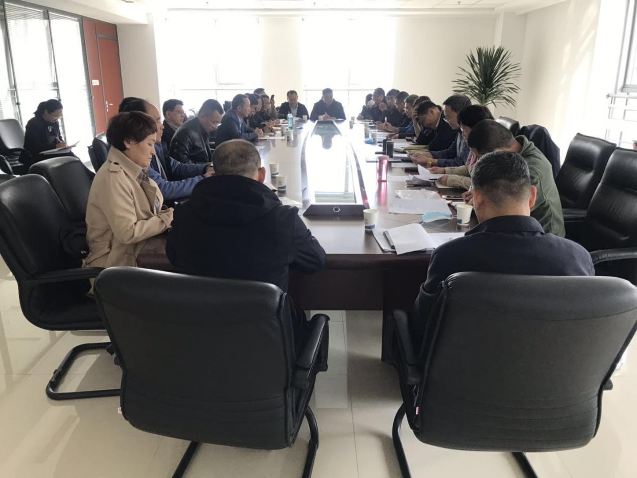 山西建投召开职称答辩及高校产学研相助安排会