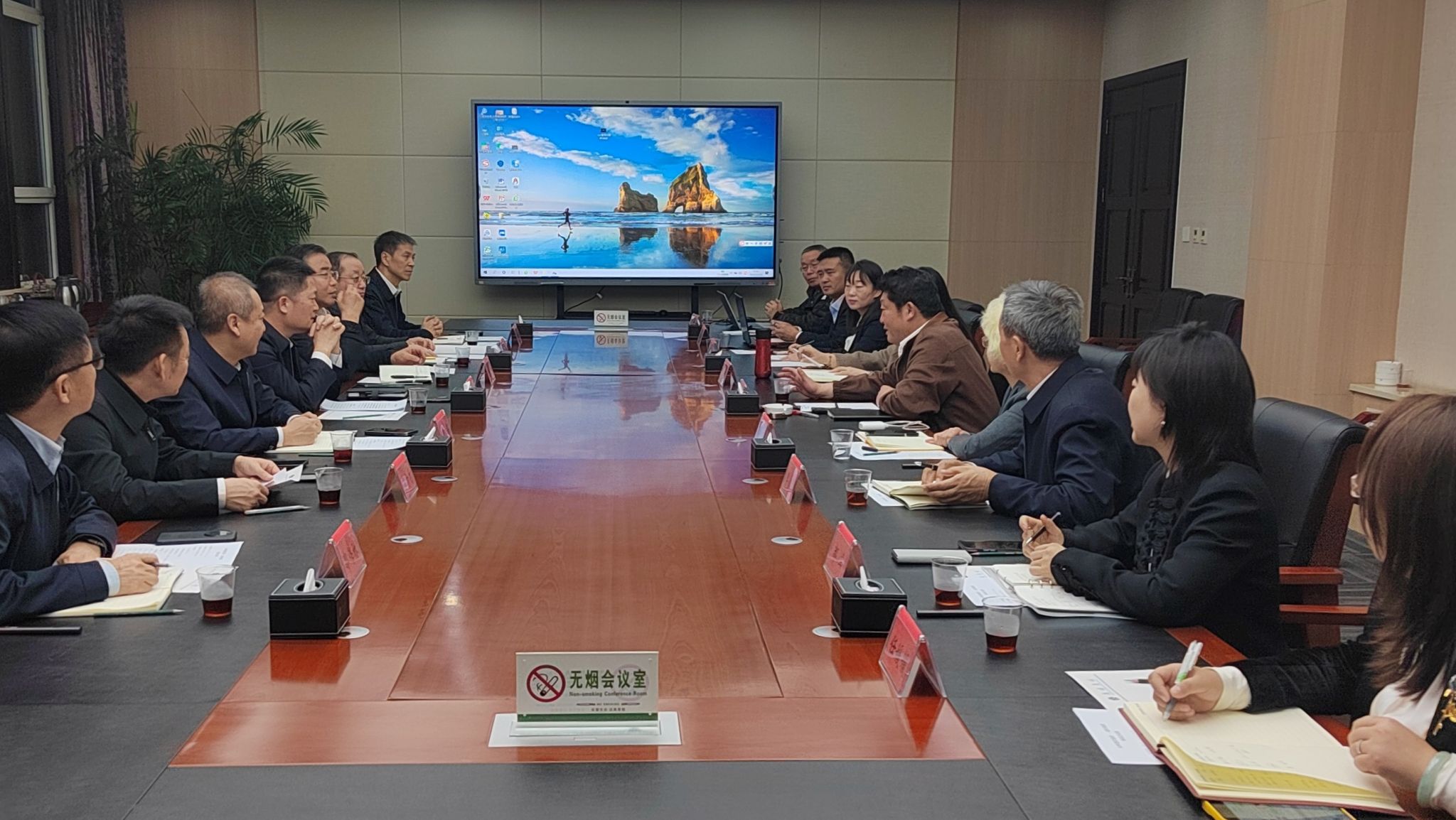 山西建投集团与太原康培集团举行事情谈判