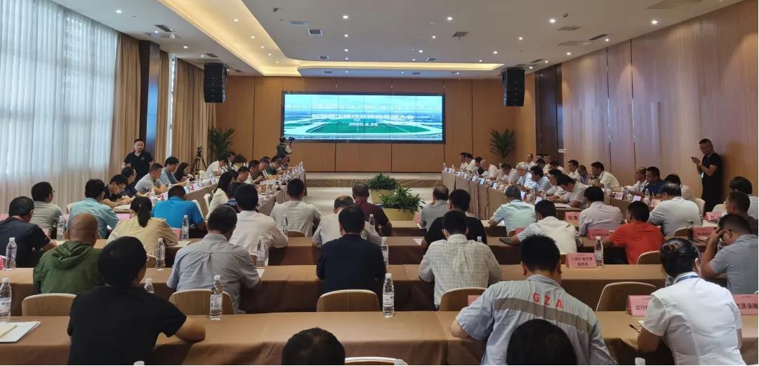 山西建投契械化集团参建的贵阳龙洞堡国际机场三期扩建工程通过行业验收