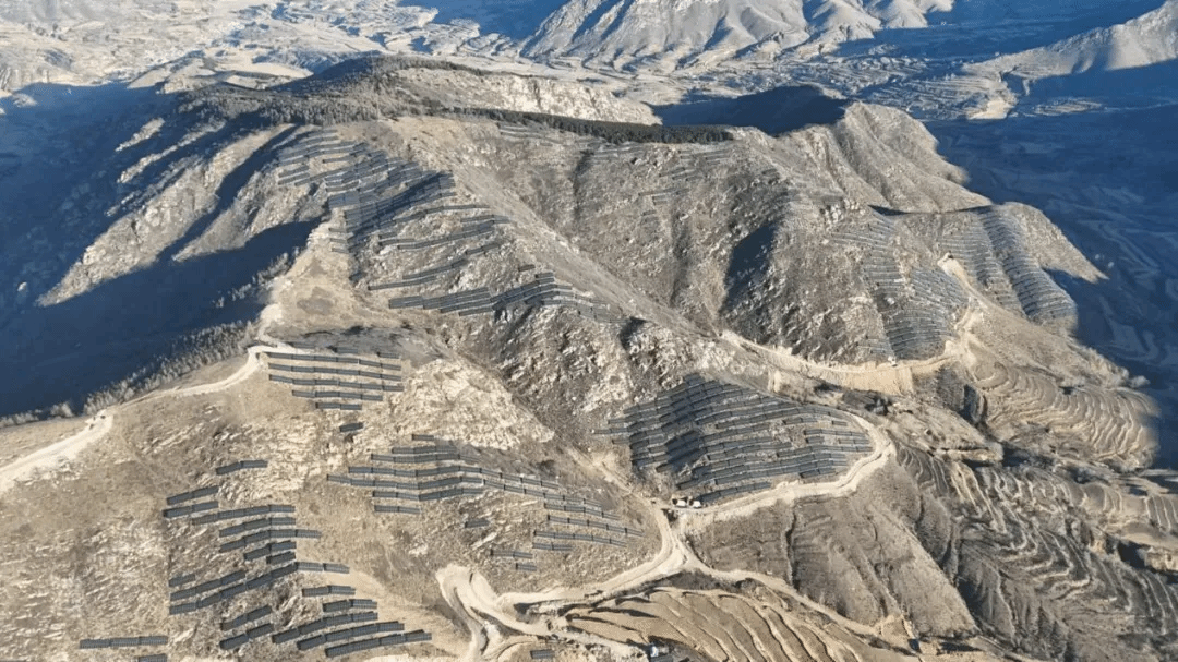 山西建投装置集团原平市160MW光伏项目全容量并网发电