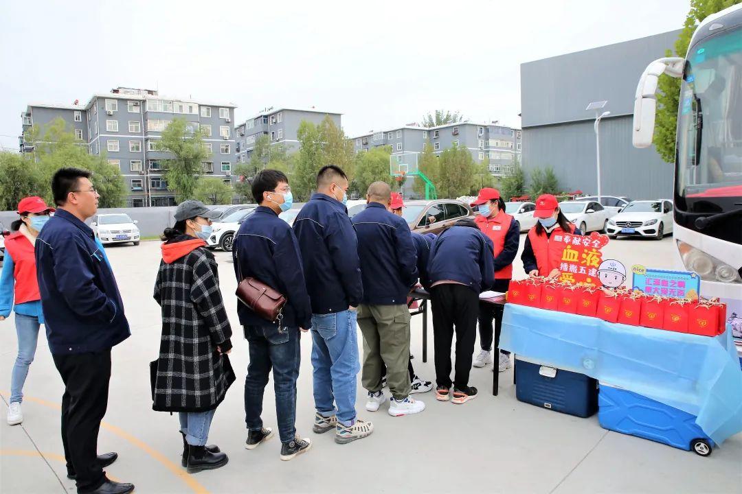 山西建投五建集团自愿者以热血转达真情
