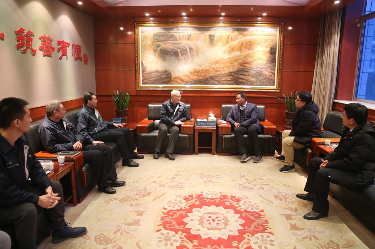 马达加斯加总统项目总局局长到山西建投四建集团旅行考察