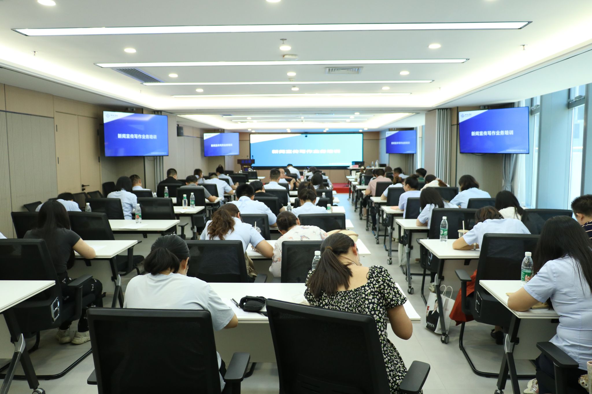 山西建投华厦咨询公司联合兄弟单位开展新闻宣传写作营业培训