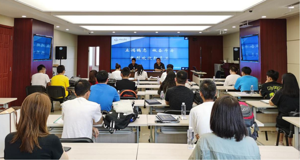 山西建投建工集团喜迎新生入职，，，，开启斗争征程