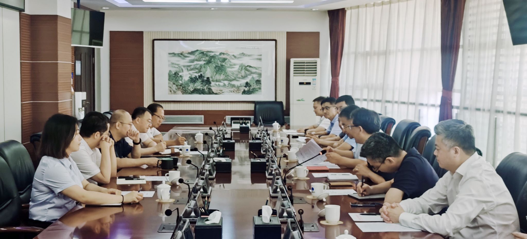 山西建投集团与山西航产集团举行事情谈判